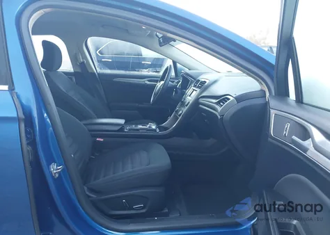 2018 Ford Fusion Hybrid Se z USA, uszkodzony, nr VIN 3FA6P0LU9JR225965